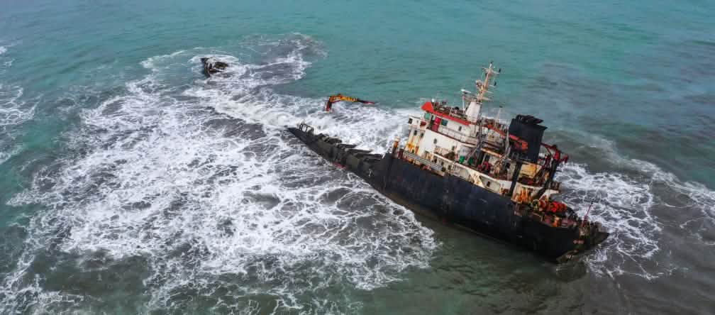 Gekenterd schip MT AASHI